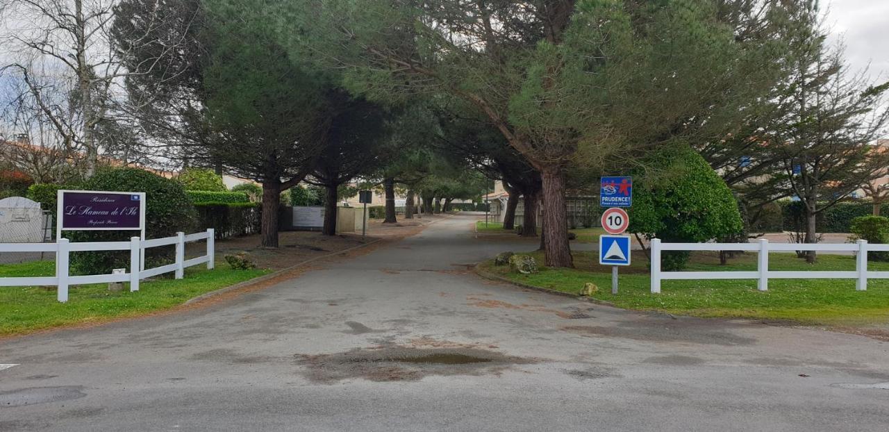 Logement 88 2-4 Personnes 500 M Plage Classe 2 Etoiles Dolus d'Oléron Zewnętrze zdjęcie