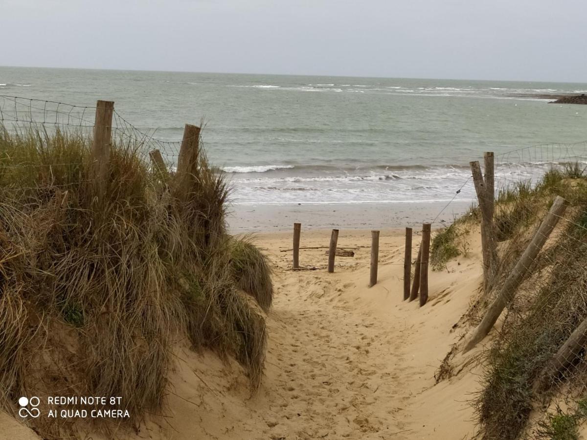 Logement 88 2-4 Personnes 500 M Plage Classe 2 Etoiles Dolus d'Oléron Zewnętrze zdjęcie